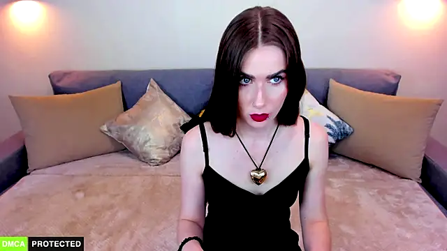 TheWoman   online show from 03-12-25, 07:14