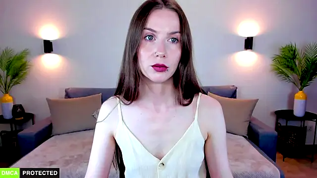 TheWoman   online show from 07-09-26, 11:10