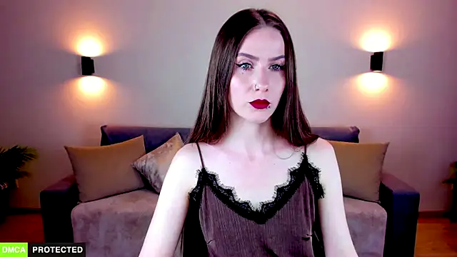 TheWoman   online show from 02-11-26, 07:25