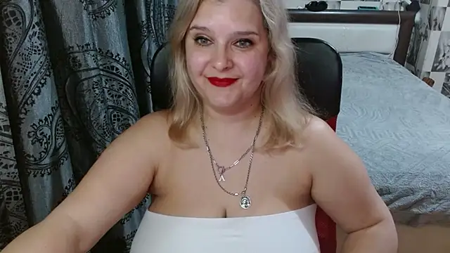 Boolochka online show from 04-22-26, 07:42