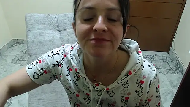 antara hotgirl online show from 11-05-25, 10:02