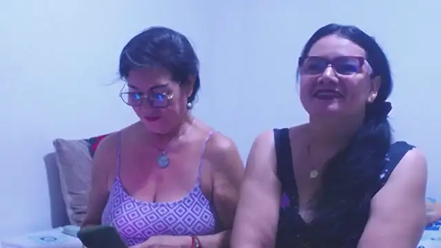 sexycristina 2 online show from 04-18-26, 03:03