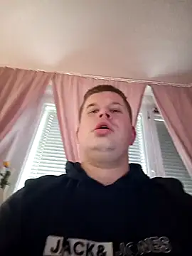 Snapshot of Milda121 chatting on 11-13-25, 07:34 Milda121 online show from 11-13-25, 07:34