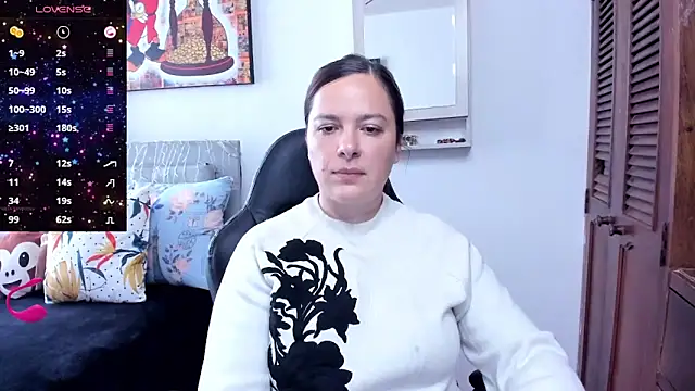 angelaagomez online show from 02-13-26, 06:52