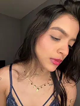 Snapshot of Sammy_pink chatting on 02-27-25, 01:19 Sammy pink online show from 02-27-25, 01:19