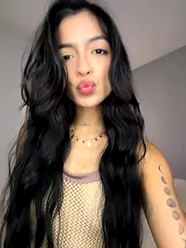 Snapshot of Sammy_pink chatting on 10-12-25, 07:37 Sammy pink online show from 10-12-25, 07:37