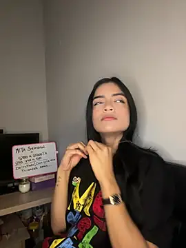 Sammy pink online show from 07-10-26, 12:43
