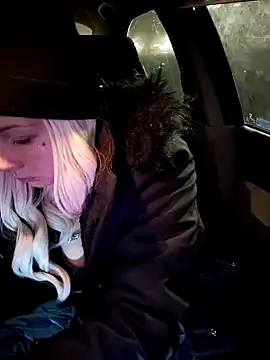 Snapshot of Babii_Nova chatting on 12-10-24, 03:30 Babii Nova online show from 12-10-24, 03:30