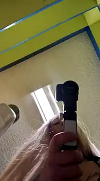 Snapshot of Babii_Nova chatting on 02-28-25, 02:20 Babii Nova online show from 02-28-25, 02:20