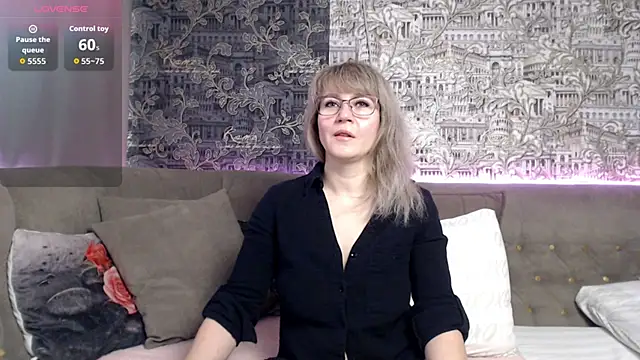 mandy foxxx online show from 11-02-25, 10:20