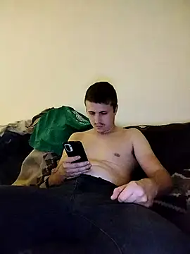 MrNoBoDy000 online show from 10-29-25, 04:28