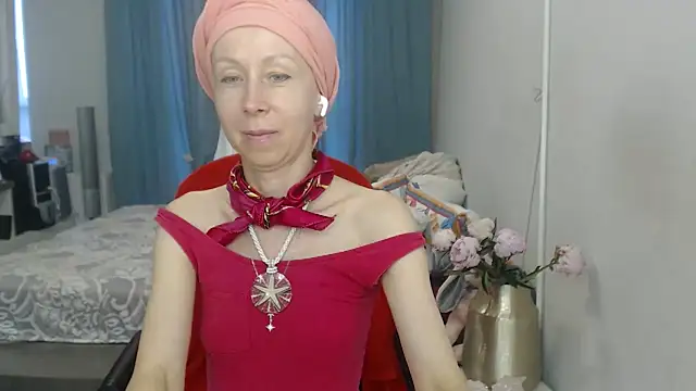 LuxuryNika online show from 07-15-26, 02:24