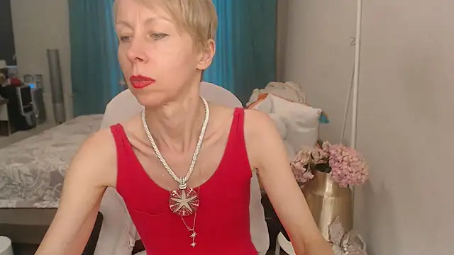 LuxuryNika online show from 07-01-26, 02:17