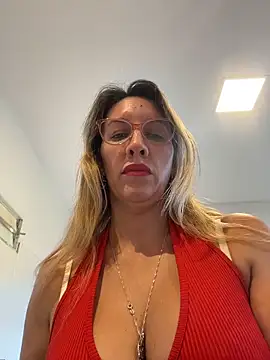 Snapshot of Gatitacarlita chatting on 03-03-26, 10:33 Gatitacarlita online show from 03-03-26, 10:33