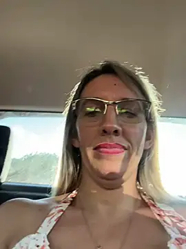 Gatitacarlita online show from 02-27-25, 08:53