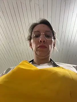 Gatitacarlita online show from 05-08-26, 06:56