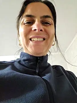 IsabelleCraft online show from 11-06-25, 11:58