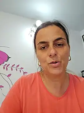 IsabelleCraft online show from 03-16-25, 10:33