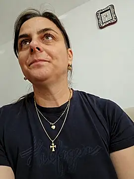 IsabelleCraft online show from 03-26-26, 10:02