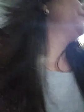 IsabelleCraft online show from 02-02-26, 02:38