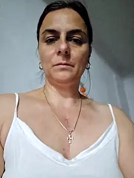 IsabelleCraft online show from 11-11-25, 02:23