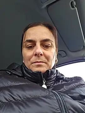 IsabelleCraft online show from 02-18-26, 10:12