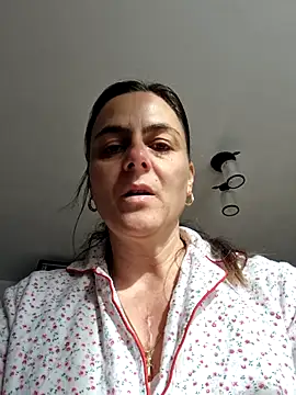 IsabelleCraft online show from 11-26-25, 09:20