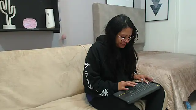 valevicious online show from 02-25-25, 05:30