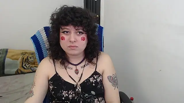 Smoke trip Alicia online show from 02-18-26, 07:54