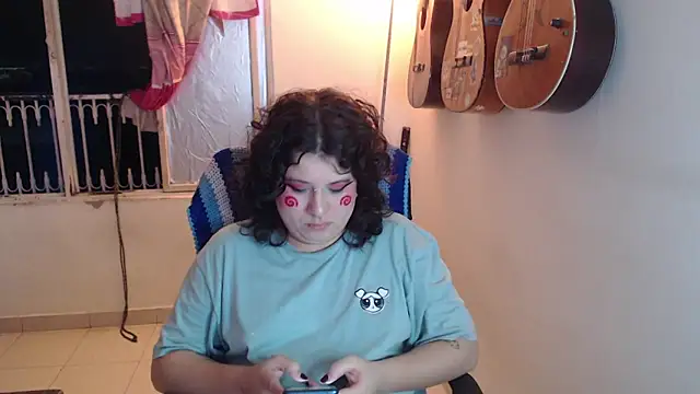 Smoke trip Alicia online show from 10-16-25, 03:48