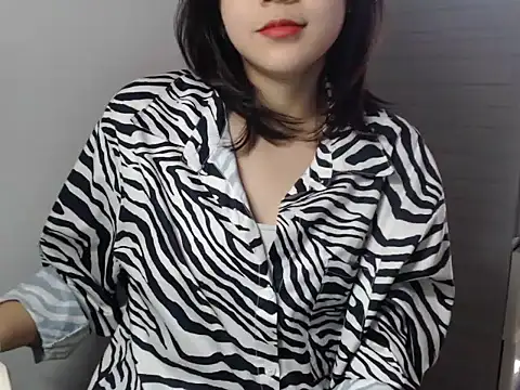 Bigg Pussyy Catt online show from 12-20-24, 07:01