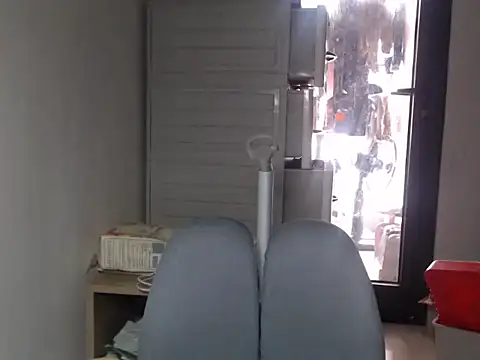 Bigg Pussyy Catt online show from 01-02-25, 05:14