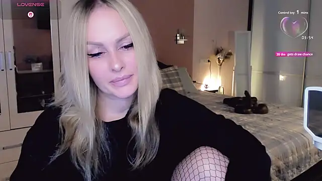 Libby Nora online show from 11-03-25, 11:36