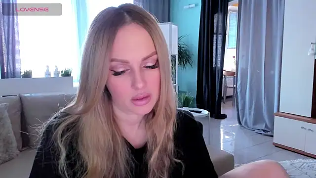 Libby Nora online show from 03-23-25, 06:37