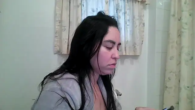 WetFlower69 online show from 06-18-26, 01:05