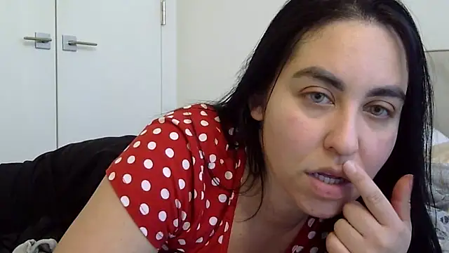 WetFlower69 online show from 01-09-25, 06:04