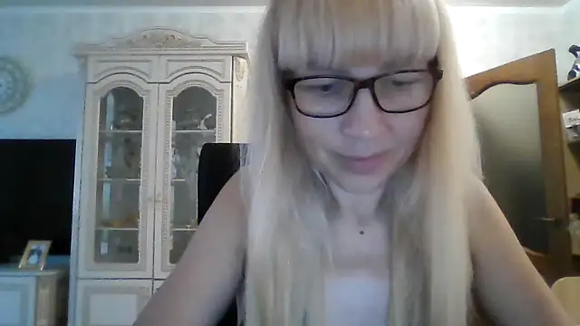 Snapshot of BarbaraKim chatting on 07-15-26, 04:47 BarbaraKim online show from 07-15-26, 04:47