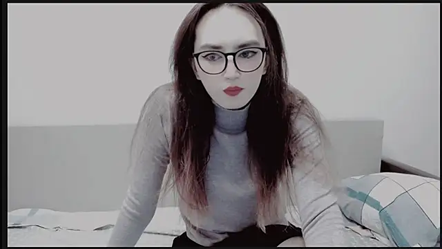 Snapshot of MinniMaksy chatting on 02-09-25, 08:54 MinniMaksy online show from 02-09-25, 08:54