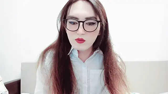 Snapshot of MinniMaksy chatting on 12-07-24, 03:14 MinniMaksy online show from 12-07-24, 03:14