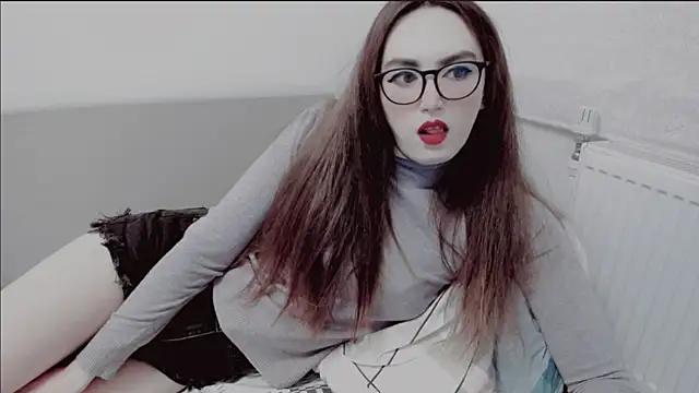 Snapshot of MinniMaksy chatting on 03-16-25, 03:58 MinniMaksy online show from 03-16-25, 03:58