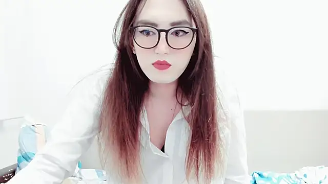 Snapshot of MinniMaksy chatting on 12-07-24, 12:07 MinniMaksy online show from 12-07-24, 12:07
