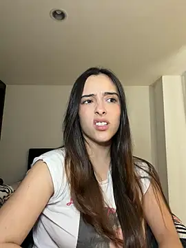 swrennn19 online show from 10-25-25, 03:56