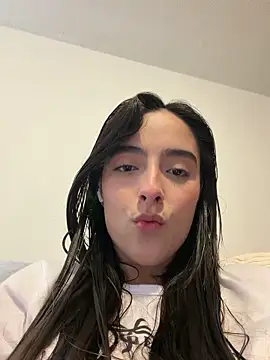 swrennn19 online show from 04-11-26, 08:23