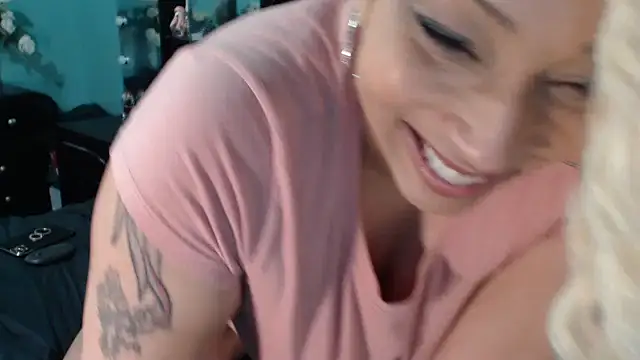 Snapshot of msbaddiebabe101 chatting on 01-18-25, 03:31 msbaddiebabe101 online show from 01-18-25, 03:31