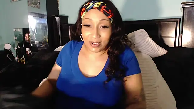 Snapshot of msbaddiebabe101 chatting on 02-22-25, 04:51 msbaddiebabe101 online show from 02-22-25, 04:51