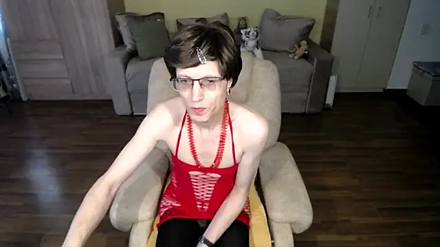 clementine online show from 05-15-26, 09:07