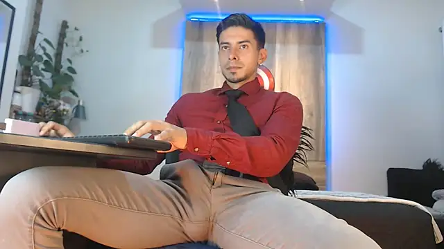 Andrew 4  online show from 04-07-26, 03:08