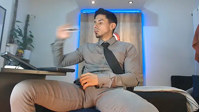 Andrew 4  online show from 03-10-26, 05:00