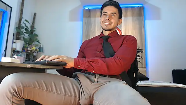 Andrew 4  online show from 04-16-26, 03:07