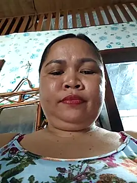 XXLorie 02 online show from 05-20-26, 01:57
